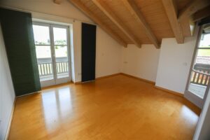 Zimmer m. Balkon