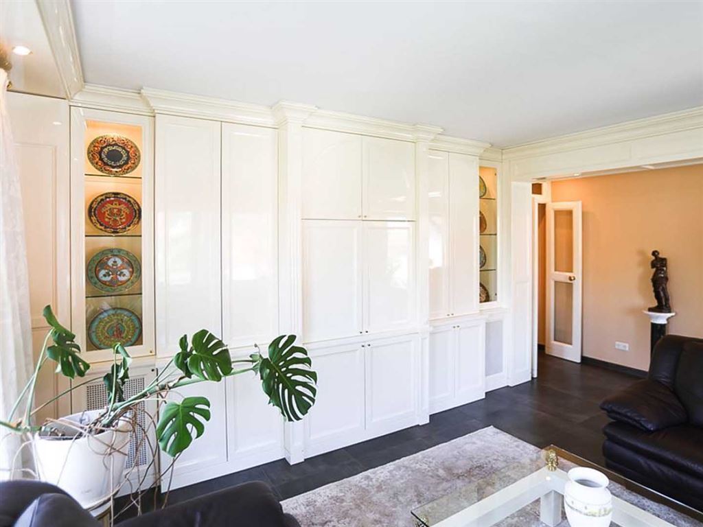 Ital. Designerschrank WZ