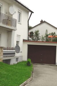 Zufahrt Garage