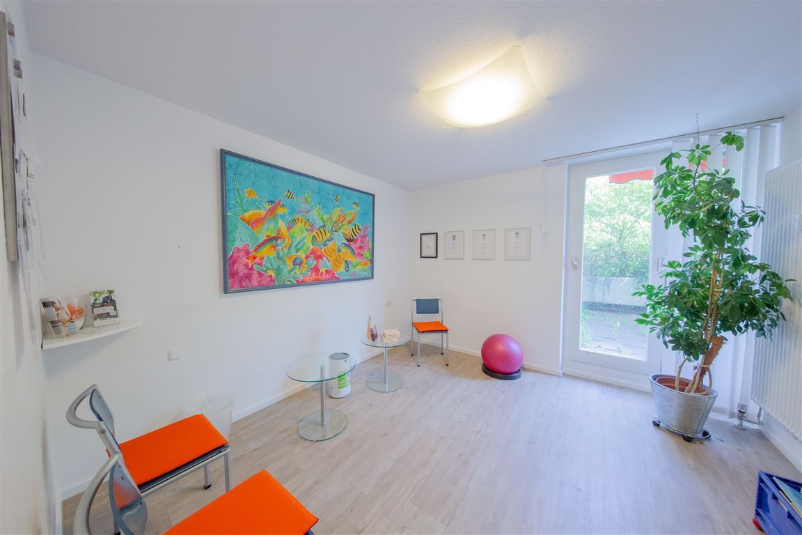 Wartezimmer mit Terrsse