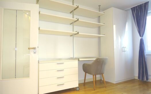Einbauwand