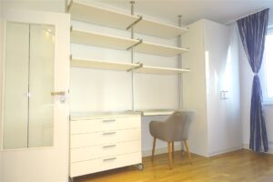 Einbauwand