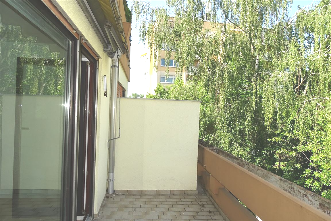 Balkon vom Schlafzimmer