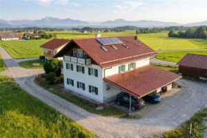Gewerbeobjekt-Hofheim-Spatzenhausen-Luftaufnahme