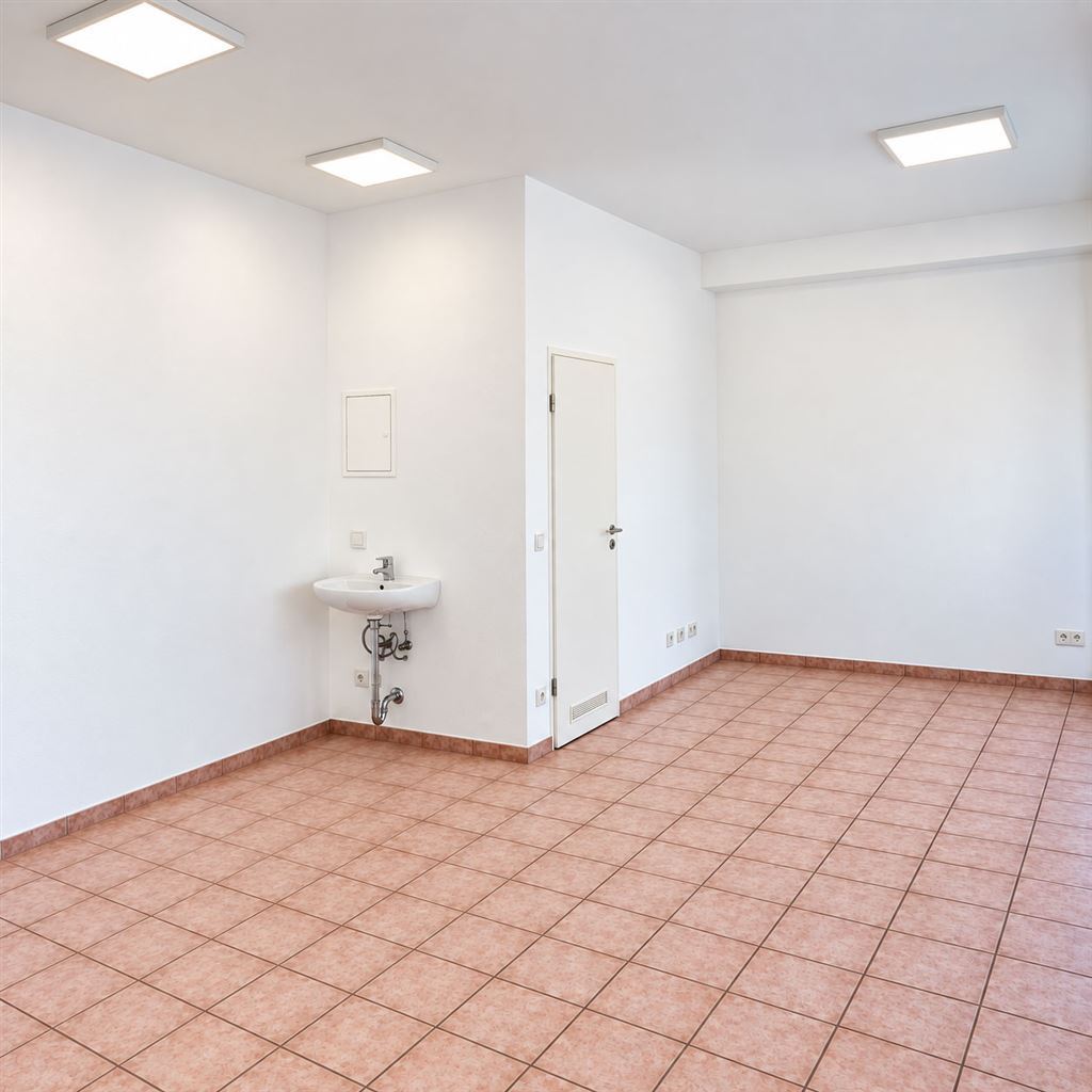 Laden mit zusätzl. Waschbecken
