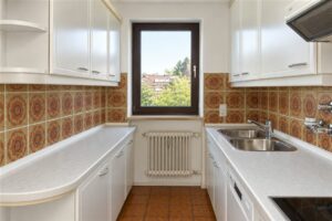 Küche mit Fenster