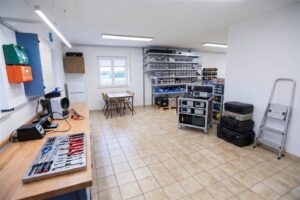 Gewerbeobjekt-Hofheim-Spatzenhausen-Werkstatt-Raum