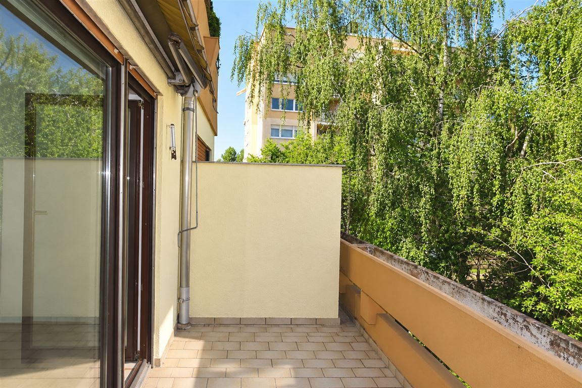 Balkon vom Schlafzimmer