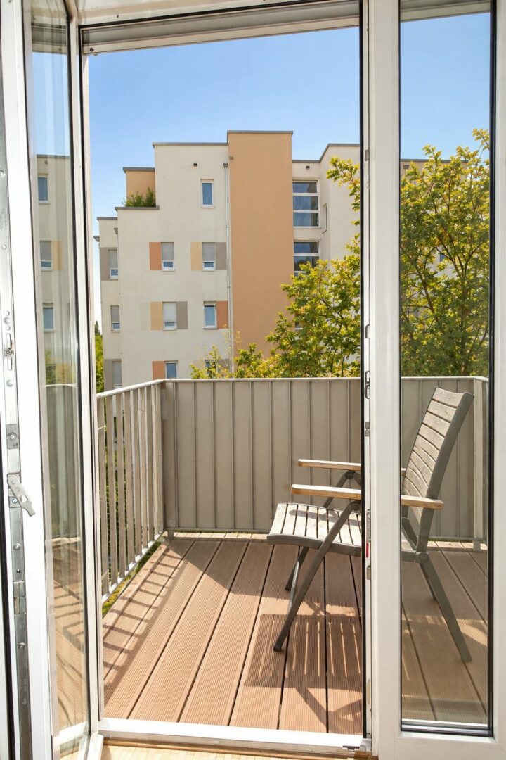 Balkon-aus-Wohnung